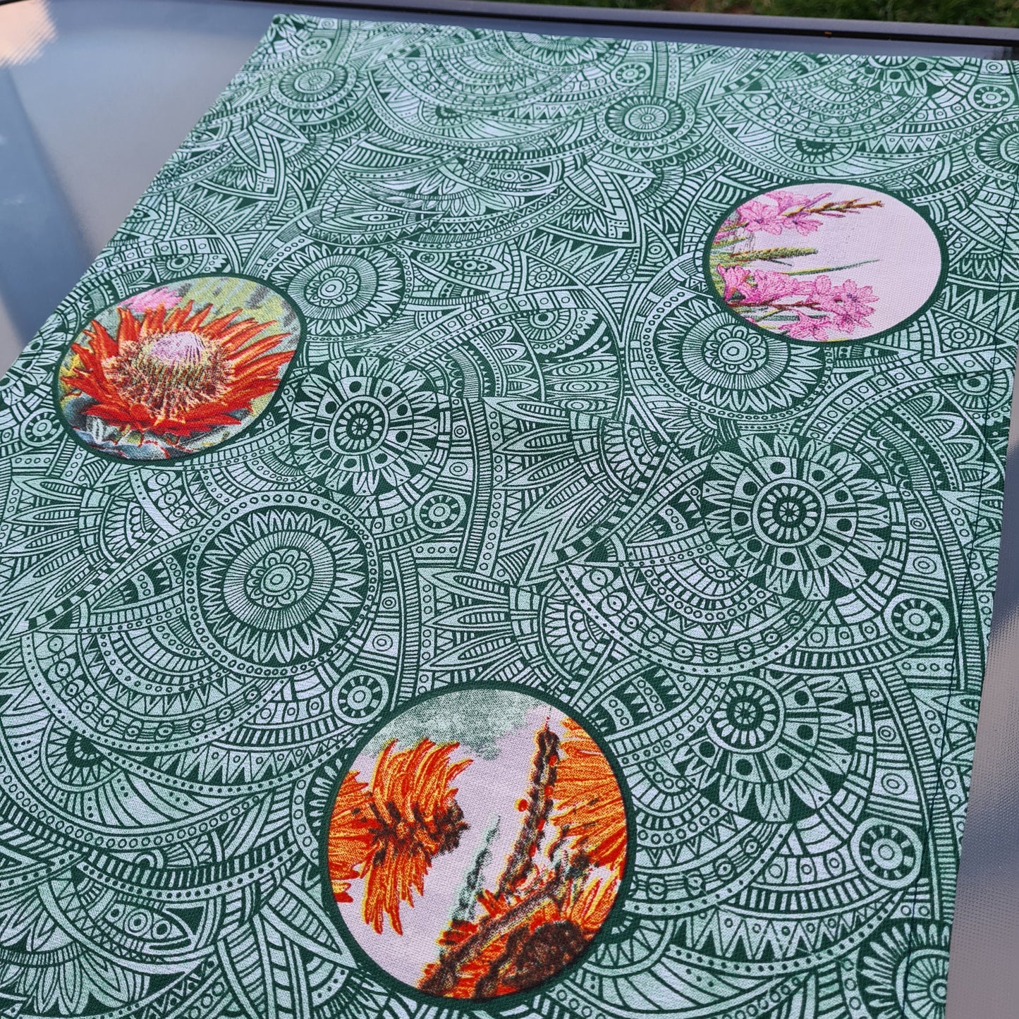 Floral heritage runner