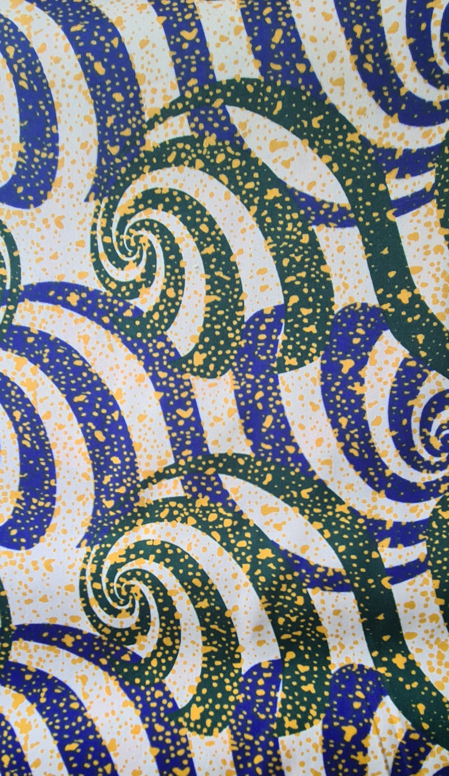 Royal blue medallion runner set