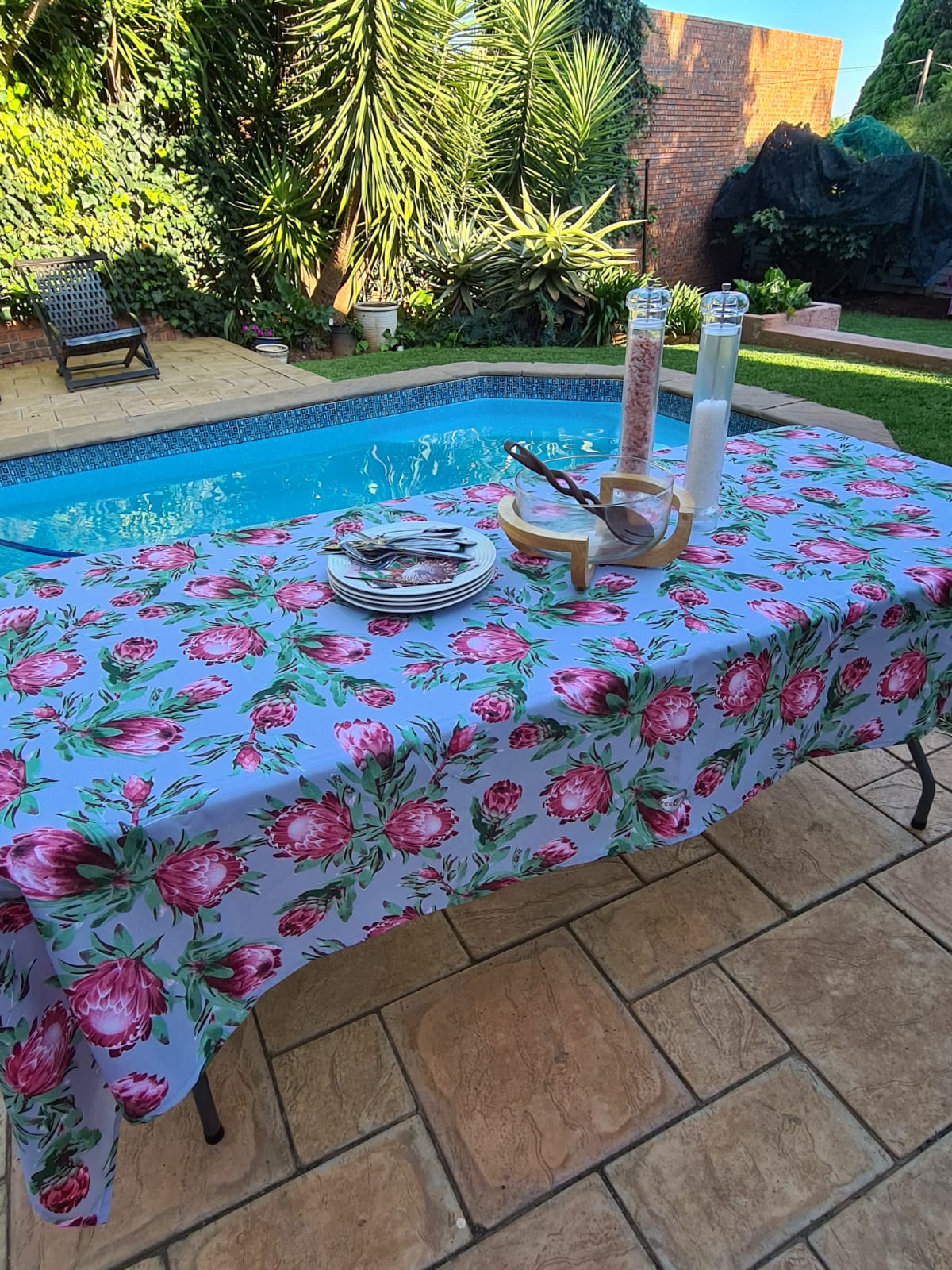 Protea tablecloth